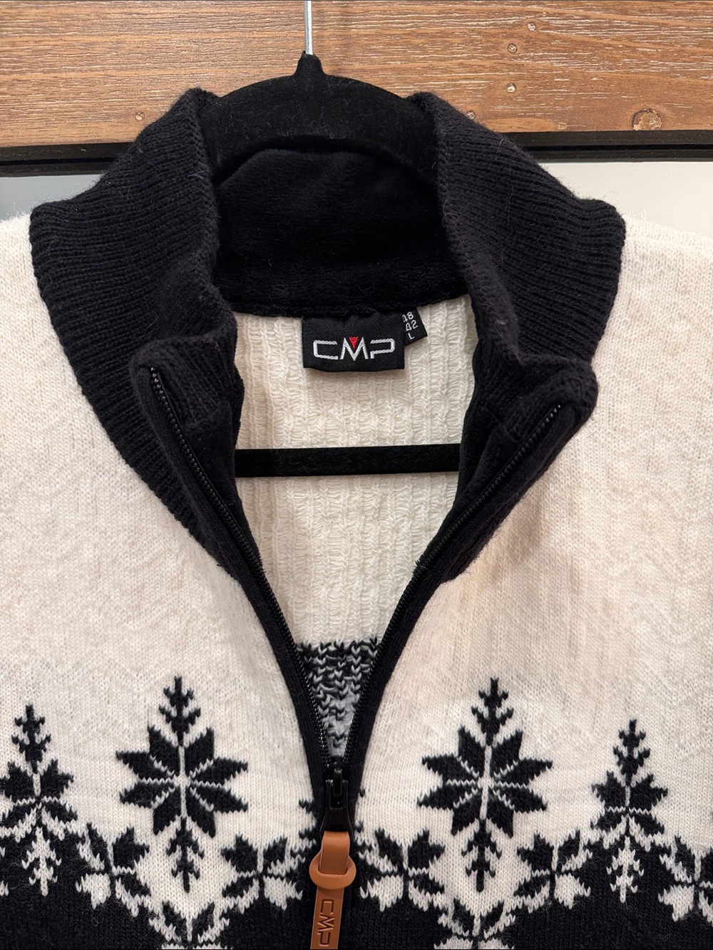Black & White Zip-Front Nordic Snowflake Sweater - Picture 2 of 3
